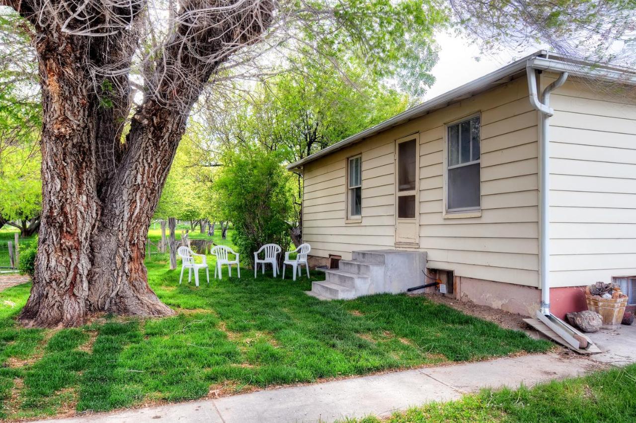 Charming Tropic Home By A Farm Near Bryce Canyon! Экстерьер фото